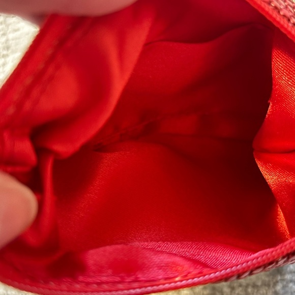 Vintage Red Mesh Metal Crossbody Purse - Picture 4 of 6